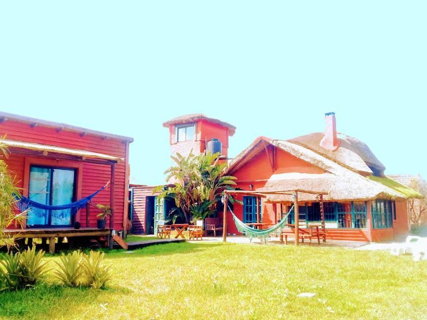 Hostel El Nagual Punta Del Diablo Ngoại thất bức ảnh